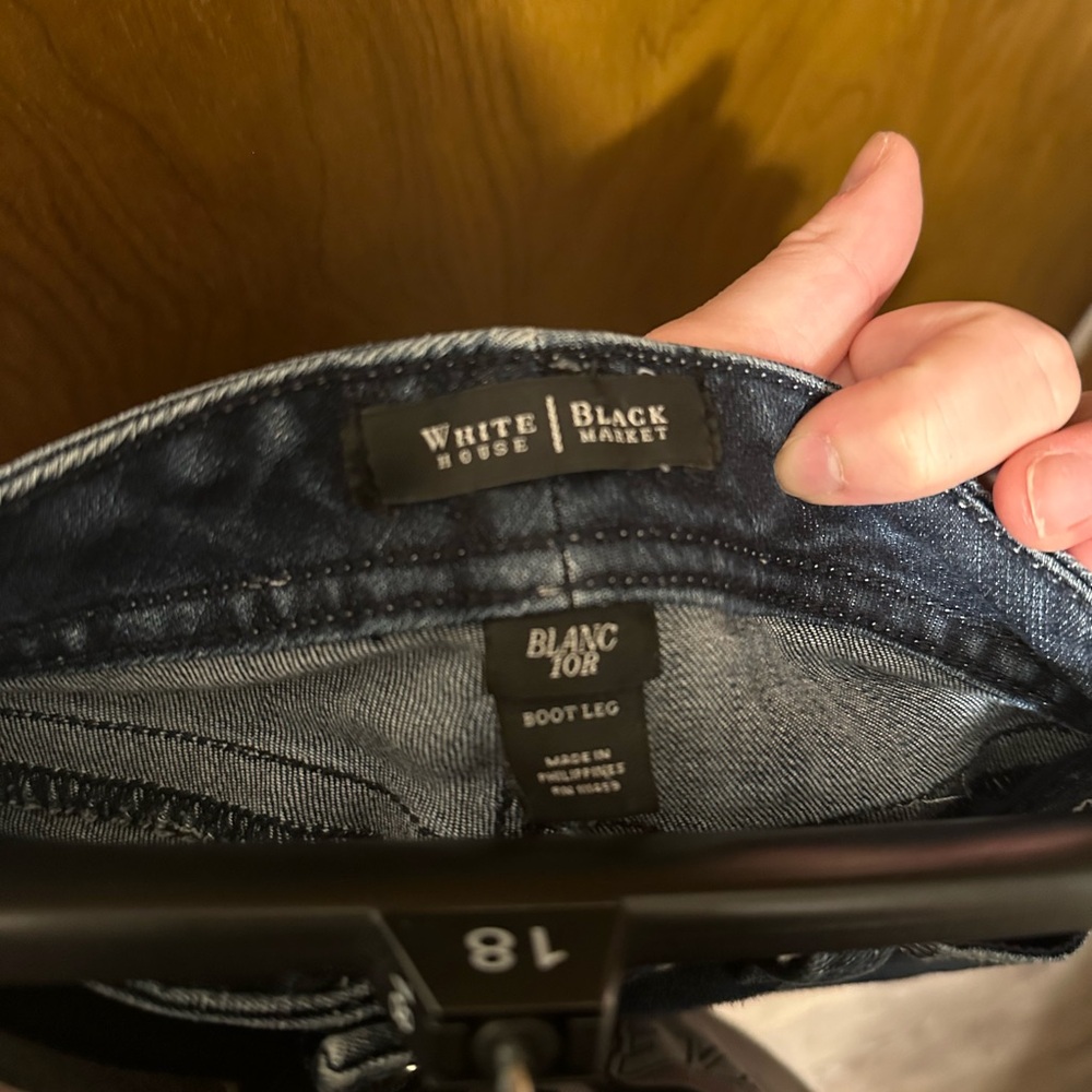 WHBM Blanc Boot Cut Jeans - Picture 4 of 4